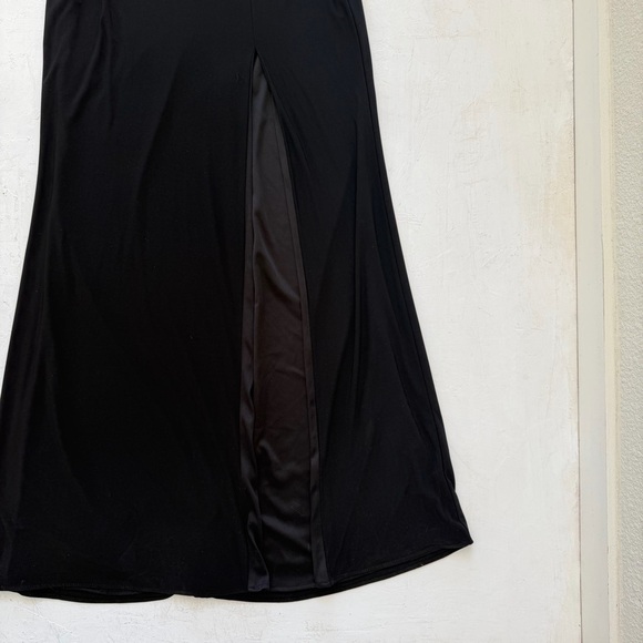 IEENA FOR MAC DUGGAL Black Jersey Asymmetrical Ruched Gown with Rhinestones Sz 8 - Picture 8 of 11